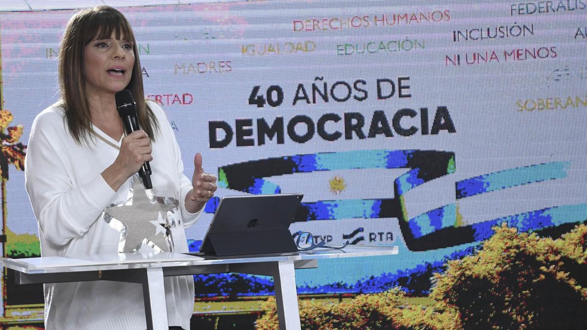 La TV Pública presentó su programación especial por los 40 años de la vuelta a la democracia